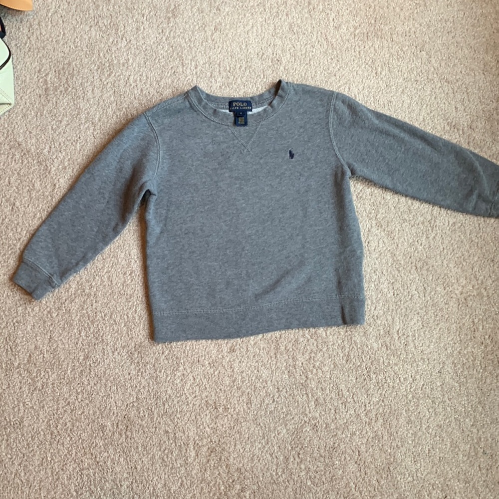 Polo Ralph Lauren Boys Gray crewneck sweatshirt size 6